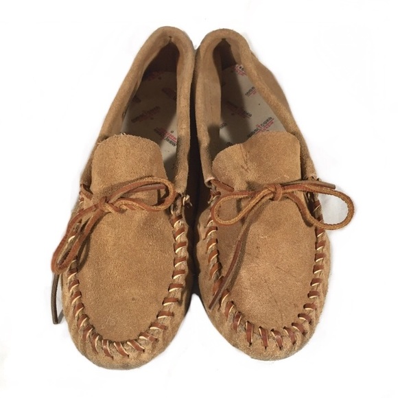 minnetonka men's leather laced softsole moccasin